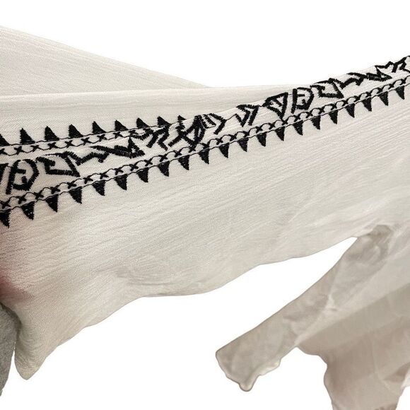 Calessa Tunic Women’s S Embroidered Floral Tunic Blouse Multi Color Boho - Picture 3 of 6